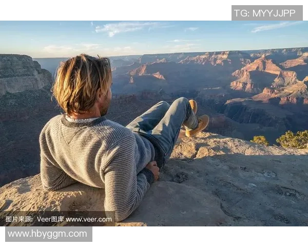 在峡谷间踢足球的乐趣与挑战探索自然与运动的完美结合